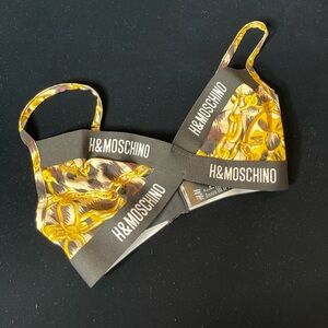 H&M x Moschino gold chain print bralette from their 2018 collab. Size 6 or 38